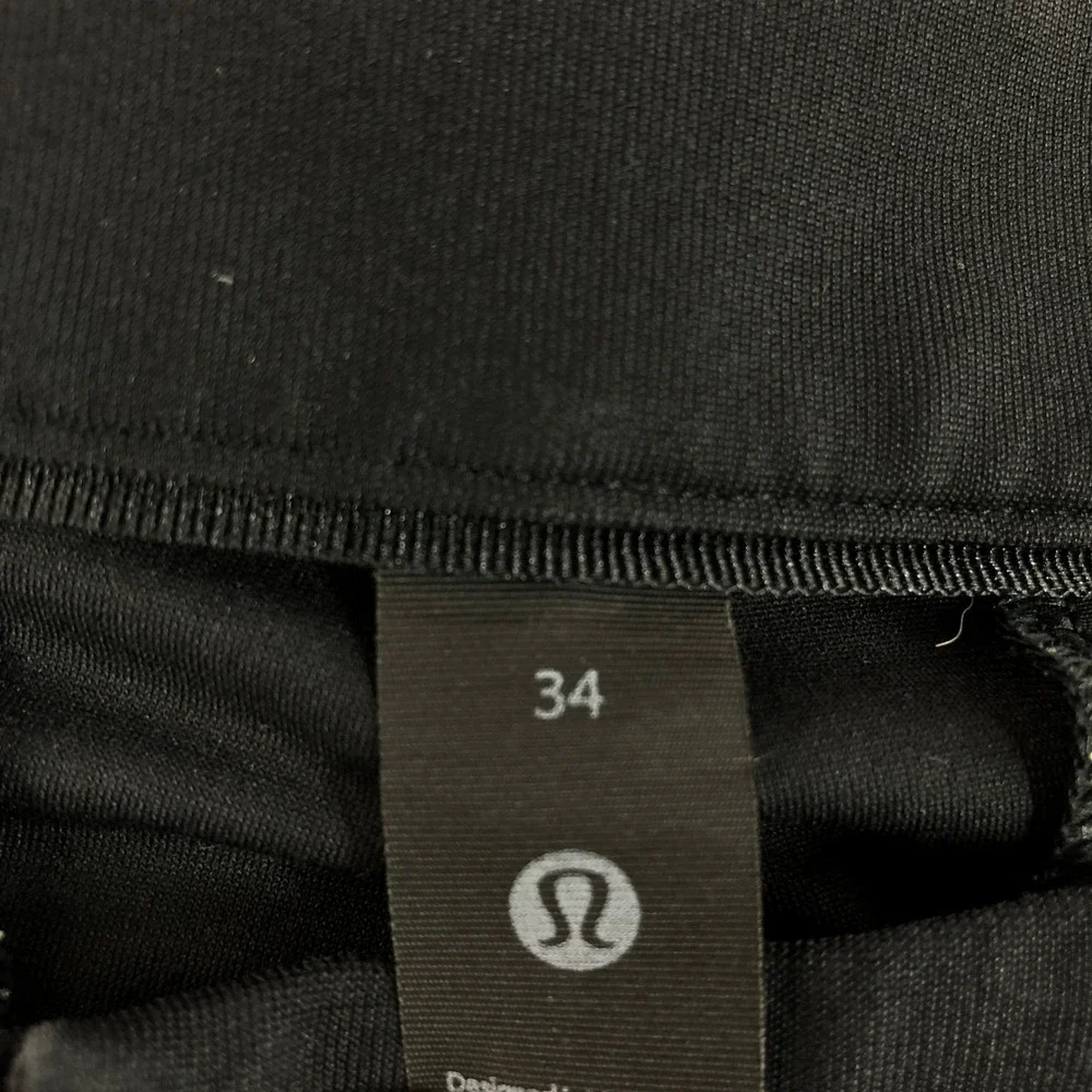 Lululemon ABC Mens 34 Black Technical Slim Fit Golf Casual Pants Athletic Gym - Picture 4 of 13